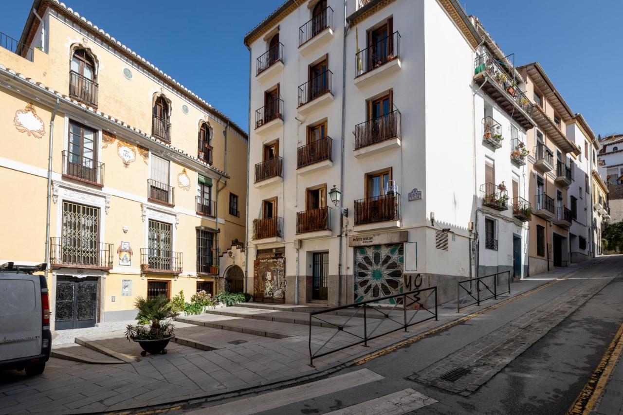 Apartamentos Realejo - Diseno, Confort Y Encanto En El Centro Historico De Granada Exterior photo